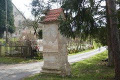 pohled zezadu zprava