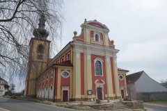 pohled zepředu zleva