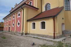 pohled zezadu zprava
