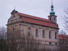 pohled zepředu zprava