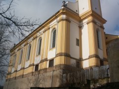 pohled zezadu zprava