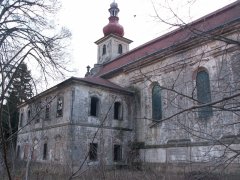 pohled na levou zadní část