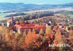 celkový pohled na obec s kostelem