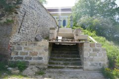 oprava schodiště ke kostelu