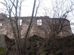 pohled zprava