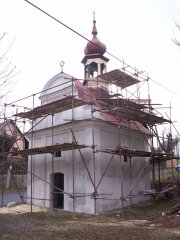 pohled zepředu zprava