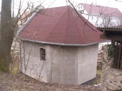 pohled zezadu zprava