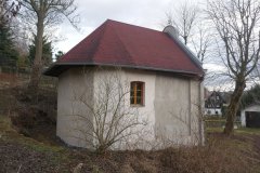 pohled zezadu zleva
