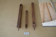 historie kaple pod střechou levé stěny - dřevěné píšťaly původních varhan