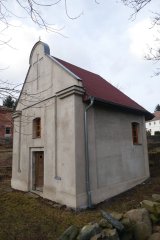 pohled zepředu zprava