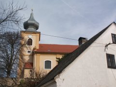 pohled na přední část zprava