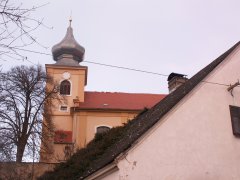 pohled na přední část zprava