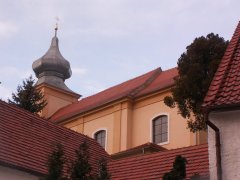 pohled zezadu zprava