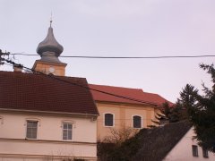 pohled zprava