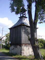 pohled zezadu zprava