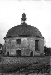 starší foto kostela