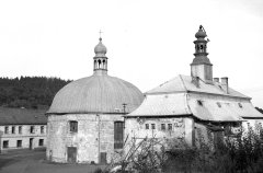 kostel s radnicí