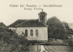 dobová pohlednice s motivem kostela