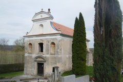 pohled zepředu zprava