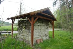 pohled zezadu zprava