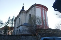 pohled zezadu zprava