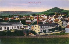 dobová pohlednice města s kostelem