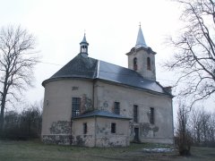 pohled zezadu zleva - nová střecha
