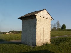 pohled zezadu zprava