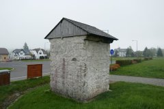 pohled zezadu zleva
