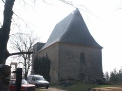 pohled zepředu zleva