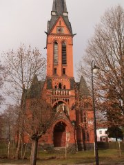 průčelí kostela
