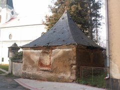 pohled zezadu zleva
