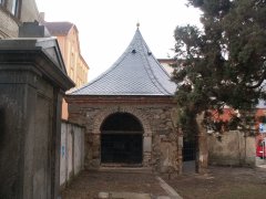 pohled zleva