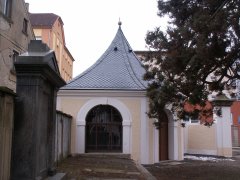 pohled zepředu zleva