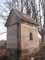 pohled zezadu zleva