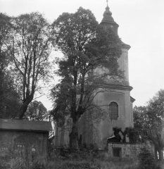 starší foto kostela