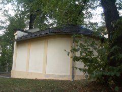 pohled zezadu zprava