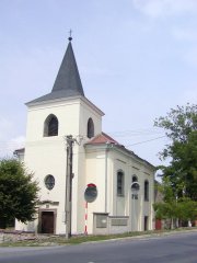 pohled zepředu zprava