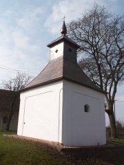 pohled zezadu zleva