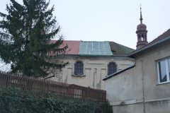 pohled zprava