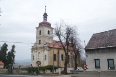 pohled zepředu zprava