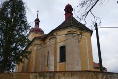 pohled zezadu zprava