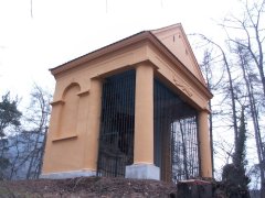 pohled zepředu zleva