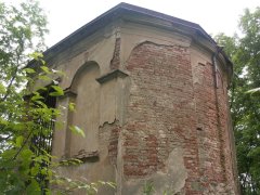 pohled zezadu zprava