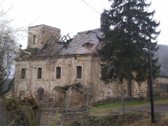 pohled zezadu zprava