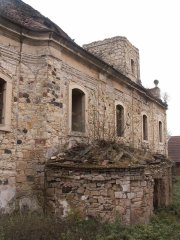pohled zezadu zleva