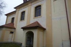 pohled zleva