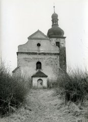starší foto kostela
