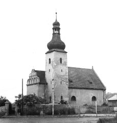 starší foto kostela