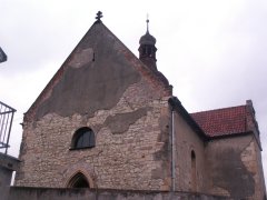 pohled zepředu zprava